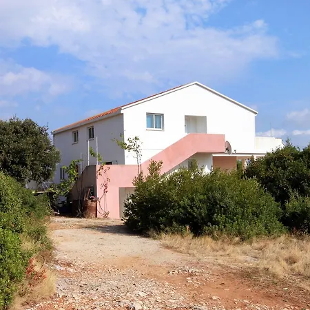 Zavalatica 247d Čara